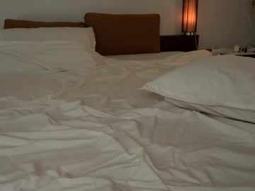 Foto porno Sex online cu valerieh pe KUR.ro