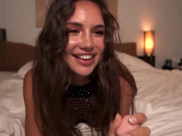 Foto porno Sex online cu valerieh pe KUR.ro