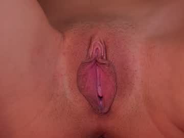 Foto porno Ganduri murdare cu vesia pe KUR.ro