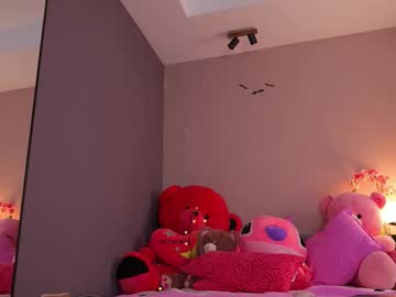 Foto porno Ganduri murdare cu vesia pe KUR.ro