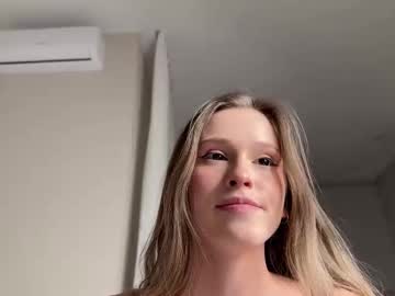 Foto porno vi_world vrea sex pe Chaturbate pe KUR.ro
