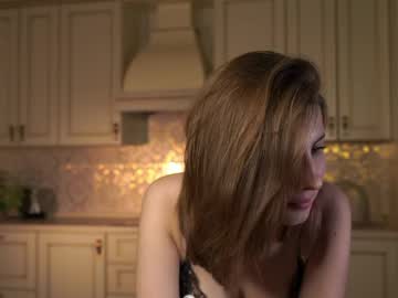 Foto porno vickiebonte descoperita pe video chat pe KUR.ro