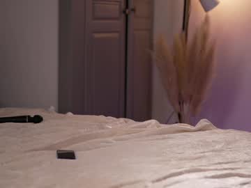 Foto porno Ganduri murdare cu vika54784 pe KUR.ro