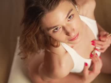 Foto porno Ganduri murdare cu villanelle_l pe KUR.ro