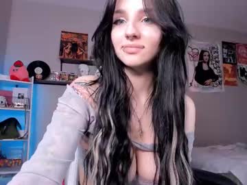 Foto porno Sex online cu vivian_qwerty pe KUR.ro