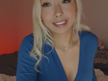 Foto porno Discutii intime cu vivianwinters pe KUR.ro