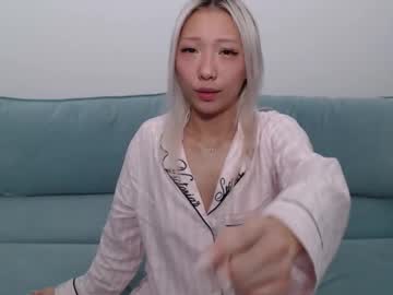 Foto porno Discutii intime cu vivianwinters pe KUR.ro