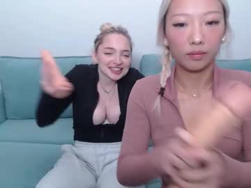 Foto porno Discutii intime cu vivianwinters pe KUR.ro