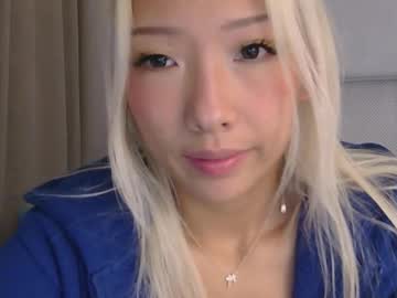 Foto porno Discutii intime cu vivianwinters pe KUR.ro