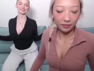 Foto porno Discutii intime cu vivianwinters pe KUR.ro