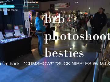 Foto porno vivid_whit ne arata tot la camera pe KUR.ro