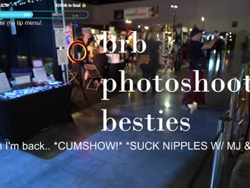 Foto porno vivid_whit ne arata tot la camera pe KUR.ro