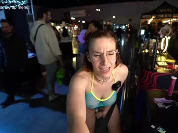 Foto porno vivid_whit ne arata tot la camera pe KUR.ro