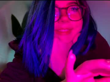 Foto porno Ce sexy este vixenp pe KUR.ro