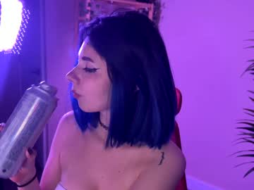 Foto porno Ce sexy este vixenp pe KUR.ro