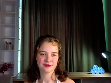 Foto porno wilonebendell descoperita pe video chat pe KUR.ro