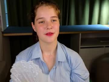 Foto porno wilonebendell descoperita pe video chat pe KUR.ro