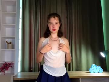 Foto porno wilonebendell descoperita pe video chat pe KUR.ro