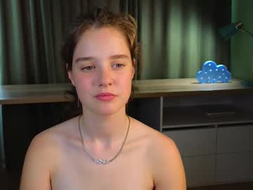 Foto porno wilonebendell descoperita pe video chat pe KUR.ro