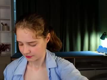 Foto porno wilonebendell descoperita pe video chat pe KUR.ro