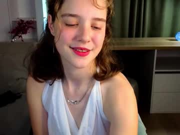 Foto porno wilonebendell descoperita pe video chat pe KUR.ro