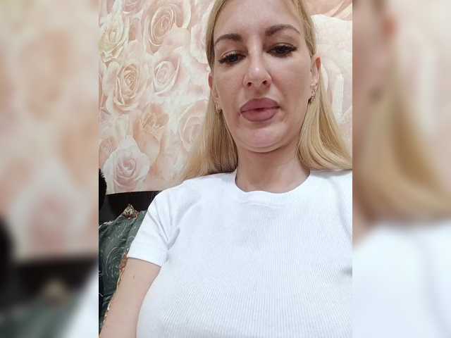 Foto porno xXx-Passion-xXx ne arata tot la camera pe KUR.ro