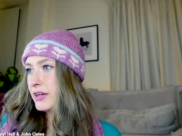 Foto porno Ganduri murdare cu x_lily_x pe KUR.ro