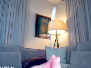 Foto porno Discutii intime cu x_lily_x pe KUR.ro