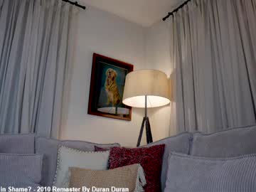 Foto porno Ganduri murdare cu x_lily_x pe KUR.ro