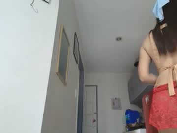 Foto porno xdreamangel ne arata tot la camera pe KUR.ro