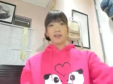 Foto porno xdreamangel ne arata tot la camera pe KUR.ro