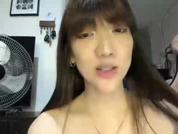 Foto porno xdreamangel ne arata tot la camera pe KUR.ro