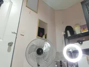 xdreamangel ne arata tot la camera