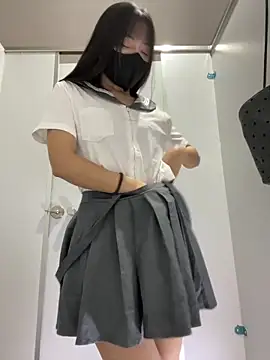 Foto porno Nebunii pe chat marca xiao-Lin pe KUR.ro