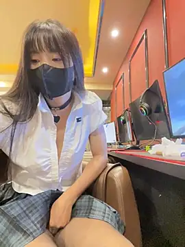 Foto porno Ce sexy este xiao-Lin pe KUR.ro