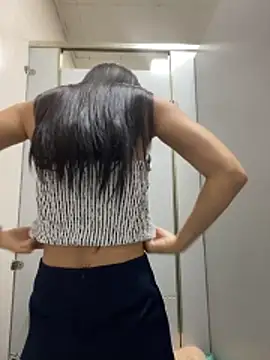 Foto porno Nebunii pe chat marca xiao-Lin pe KUR.ro