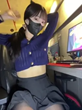 Foto porno Nebunii pe chat marca xiao-Lin pe KUR.ro