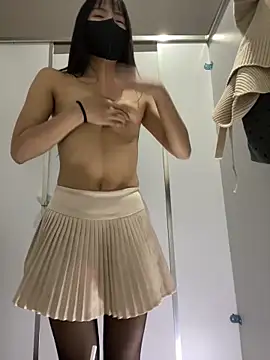 Foto porno Nebunii pe chat marca xiao-Lin pe KUR.ro