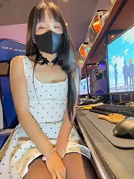 Foto porno Ce sexy este xiao-Lin pe KUR.ro