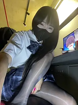Foto porno Nebunii pe chat marca xiao-Lin pe KUR.ro