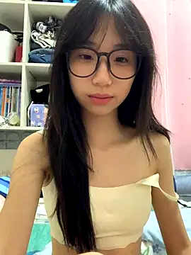 Album foto porno xiaotao-999 se dezbraca la web pe StripChat