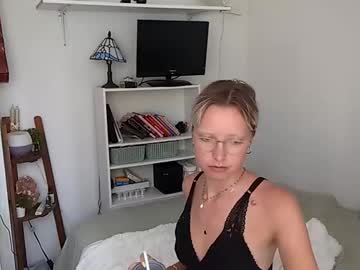 Foto porno Ce sexy este xoelena pe KUR.ro