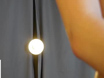 Foto porno Sex online cu yeepshyy pe KUR.ro