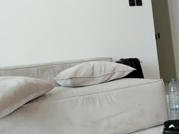 Foto porno Ce sexy este yesonee pe KUR.ro