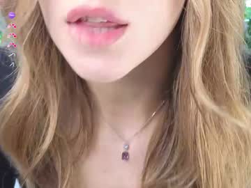 Foto porno yononeey se dezbraca la web pe Chaturbate pe KUR.ro