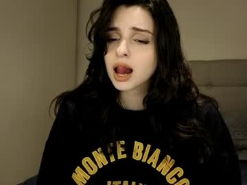 Foto porno Ce sexy este yourfreakygirl pe KUR.ro