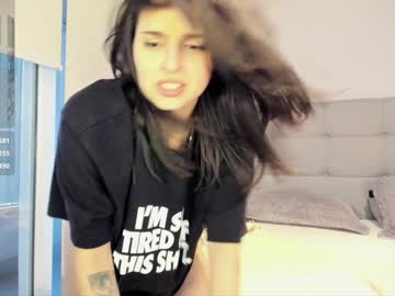 Foto porno Ce sexy este yourfreakygirl pe KUR.ro