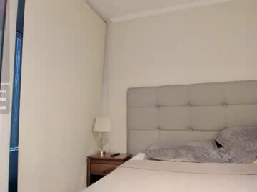 Foto porno Ce sexy este yourfreakygirl pe KUR.ro