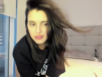 Foto porno Ce sexy este yourfreakygirl pe KUR.ro