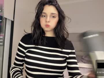 Foto porno yourfreakygirl descoperita pe video chat pe KUR.ro